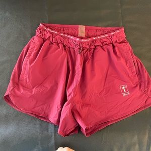 Amplify Short from 1st Phorm